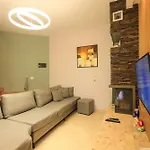 Appartement Lura Plazhi San Pietro