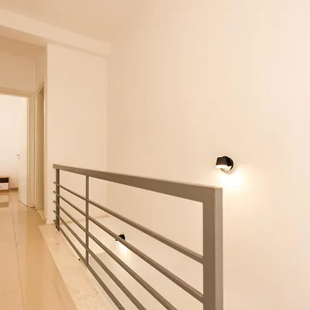 Lura Apartment *
