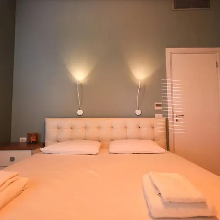 Lura Apartment Plazhi San Pietro