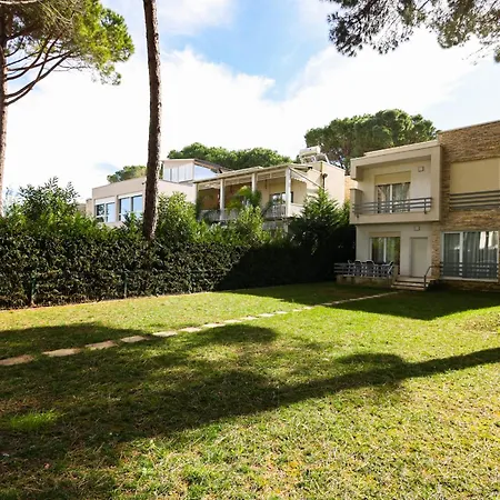 Lura Apartamento Plazhi San Pietro