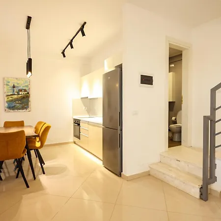 Lura Apartamento Plazhi San Pietro